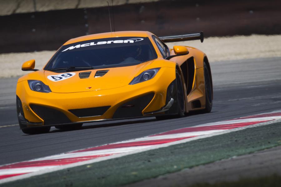  McLaren MP4-12C GT3 2011 года  (фото 79 из 107)